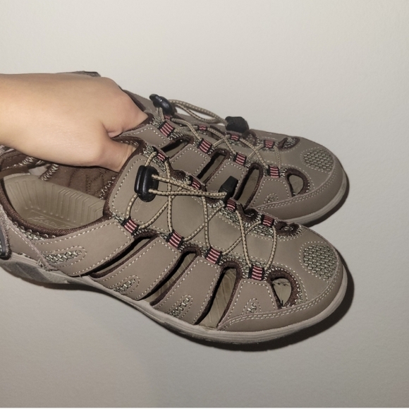 Eddie Bauer Womens Blakely Tan Hiking Walking Shoes Size 10 - Picture 6 of 13